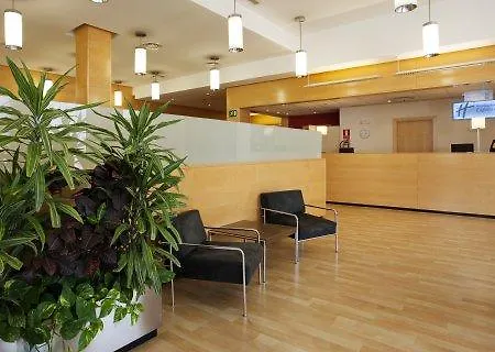 Yit Ciudad De Szálloda Zaragoza