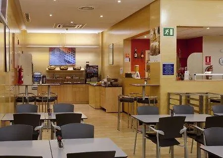 Hotel Yit Ciudad De