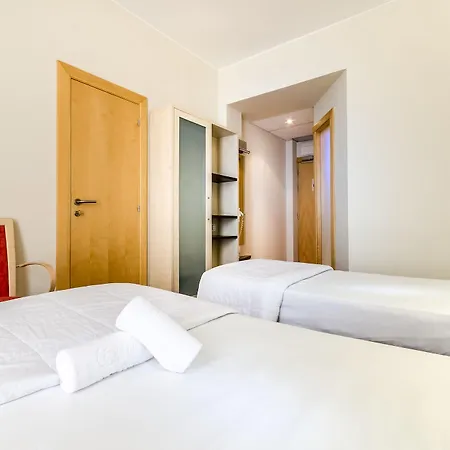 Hotel Yit Ciudad De