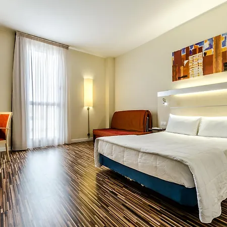 Yit Ciudad De Hotel Saragosse