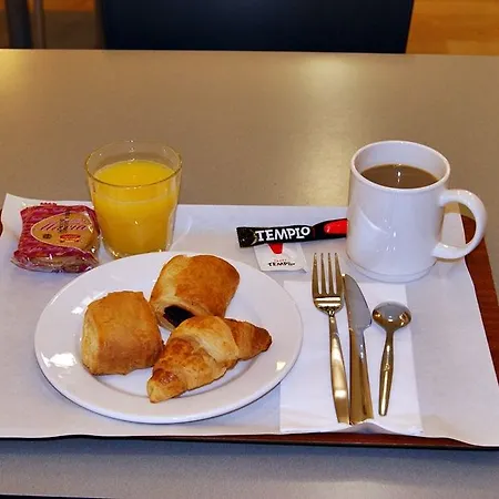 Yit Ciudad De ホテル 3*