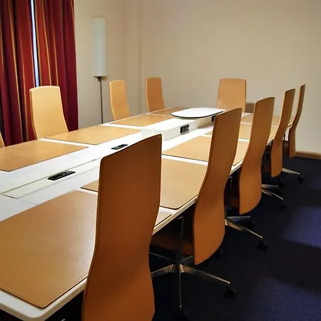 Yit Ciudad De Szálloda Zaragoza