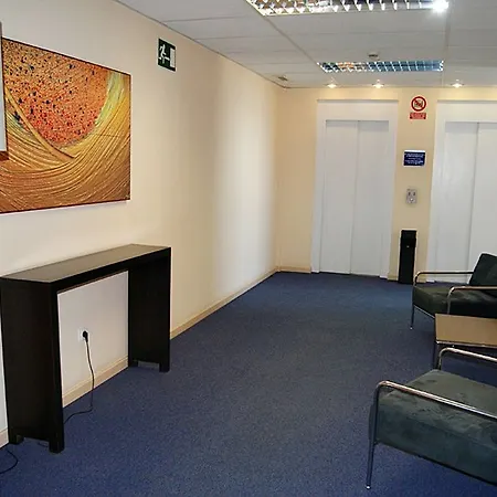 Yit萨拉戈萨酒店