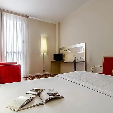 Yit Ciudad De 3* Zaragoza