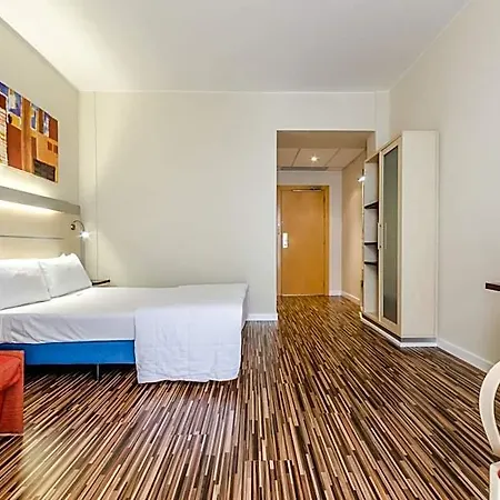 Yit Ciudad De 3* Zaragoza