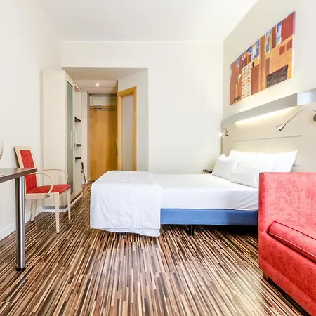 Yit Ciudad De Szálloda 3*