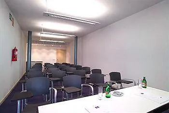 Yit Ciudad De Hotel Saragoça