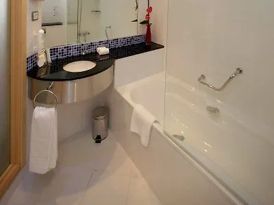 Yit Ciudad De Hotell 3*