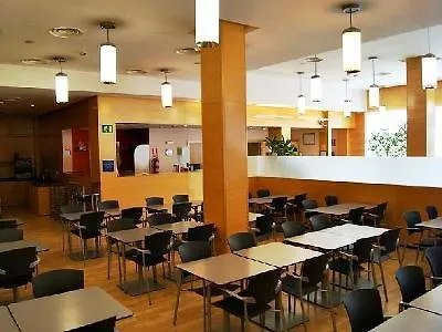 Hotell Yit Ciudad De Zaragoza