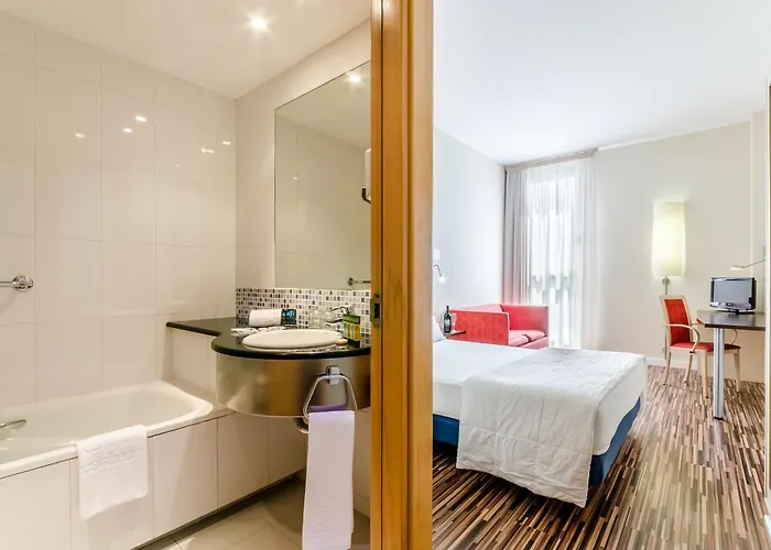 Yit Ciudad De 3* Zaragoza